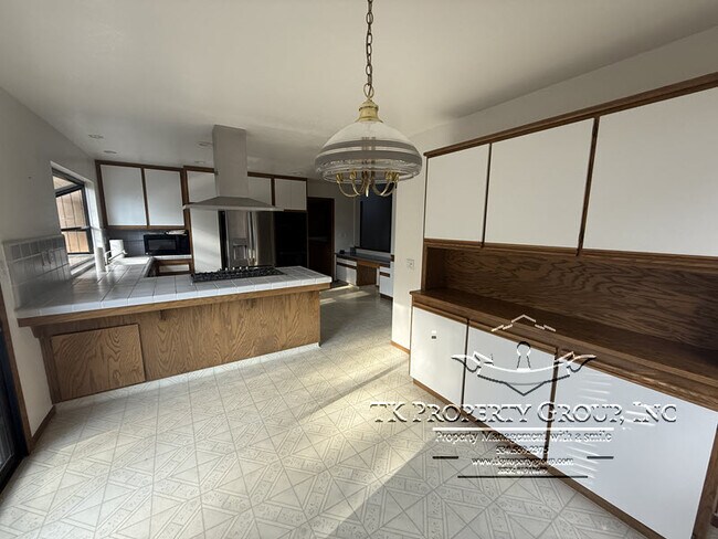 Building Photo - 17574 Patricia Way