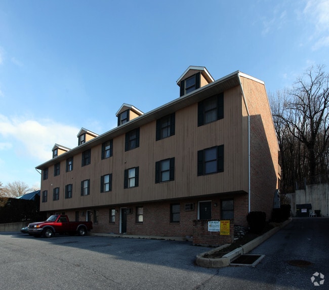 522526 East Main Street Apartments 522526 E Main St Ephrata PA