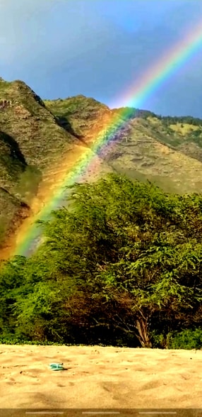 Building Photo - 15-2745-2745 Kahala St