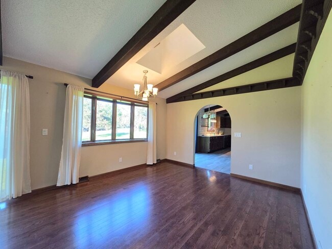 Building Photo - 226451 Kinglet Cir
