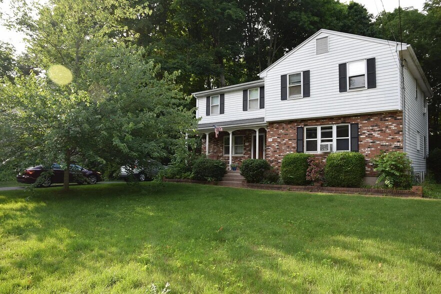 Building Photo - 78 Water St