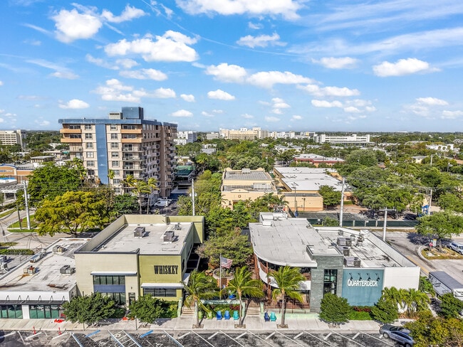 Building Photo - 711 SE 15th St