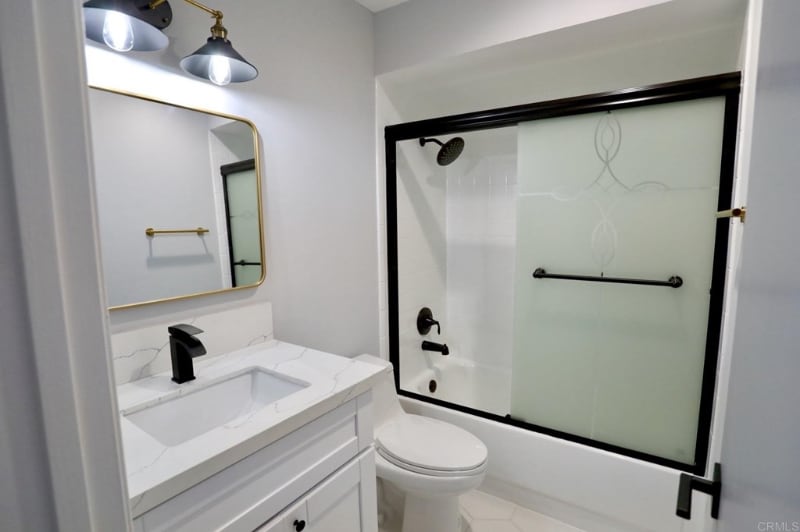 Building Photo - 4875 Cole St