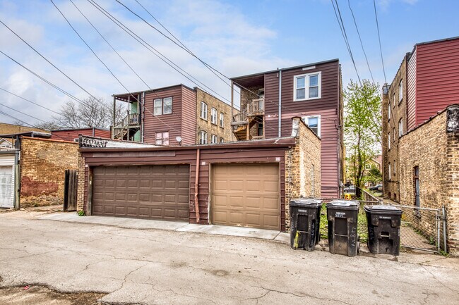 Building Photo - 4834 N Springfield Ave