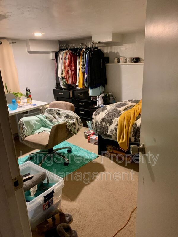 Building Photo - 227 NW 23rd St