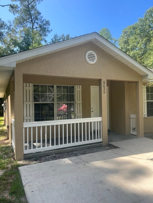 Primary Photo - Beautiful 3/2 Duplex in Bay St. Louis MS