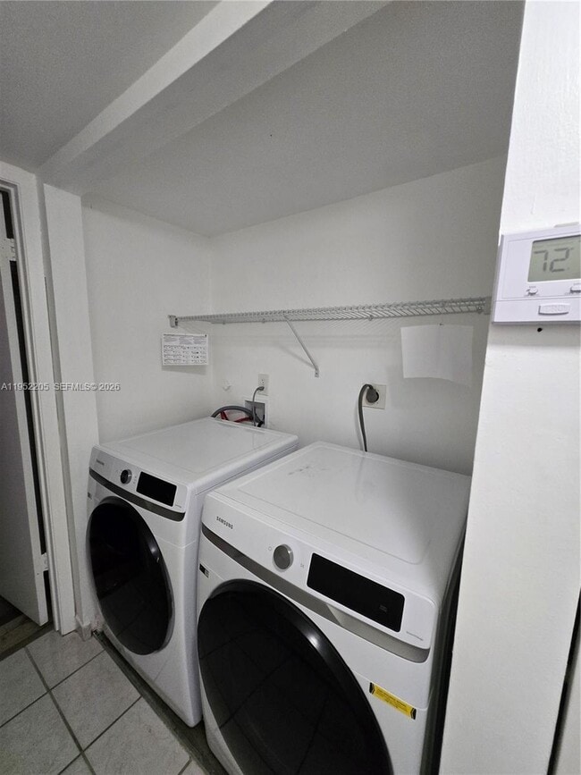 Building Photo - 12219 SW 14th Ln