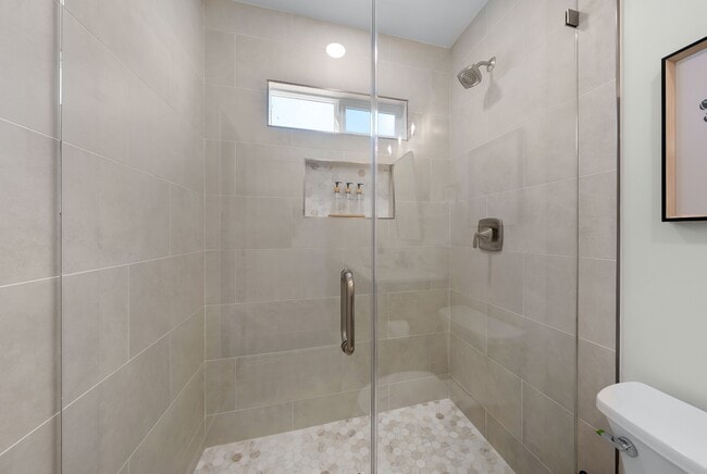 Building Photo - 4062 Goldfinch St