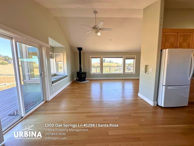 Building Photo - Private Hillside Home in Gated Santa Rosa Community with Scenic Views