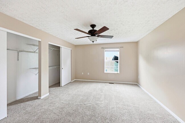 Building Photo - 4659 Parrau Dr