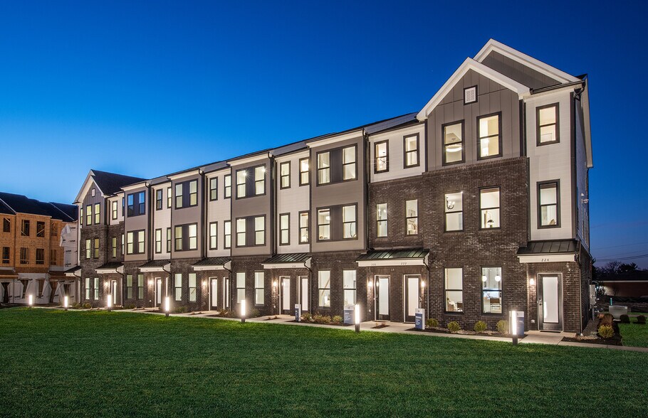 Building Photo - 109 Lyla Ln