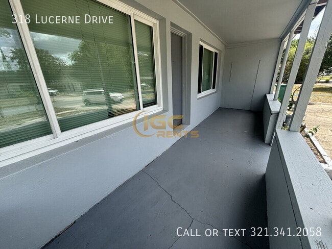 Building Photo - 318 Lucerne Dr