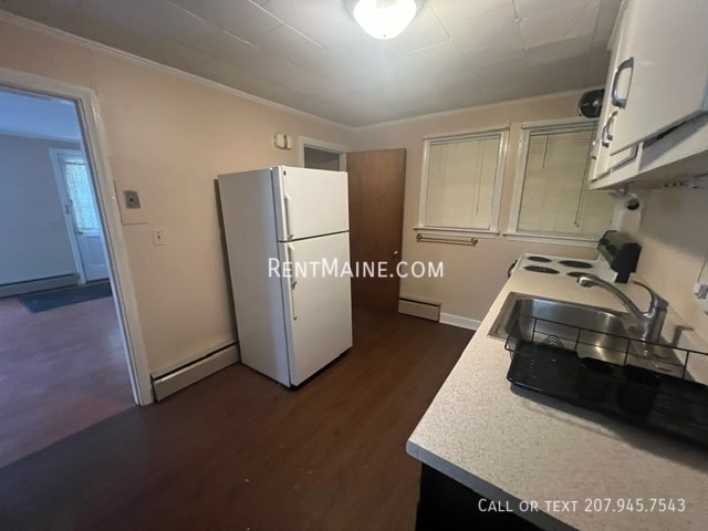 Building Photo - 5 Hudson St