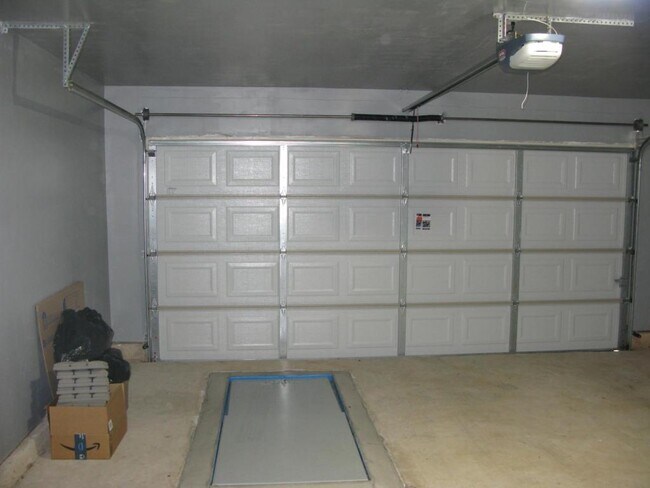 Building Photo - 3540 SE 96th St