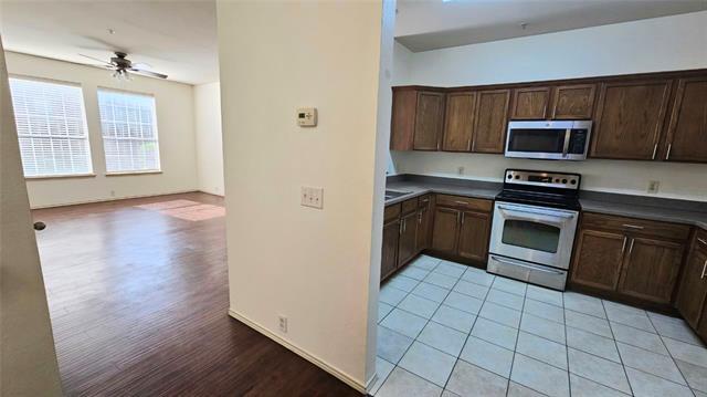 Building Photo - 501 Jeans Creek Dr