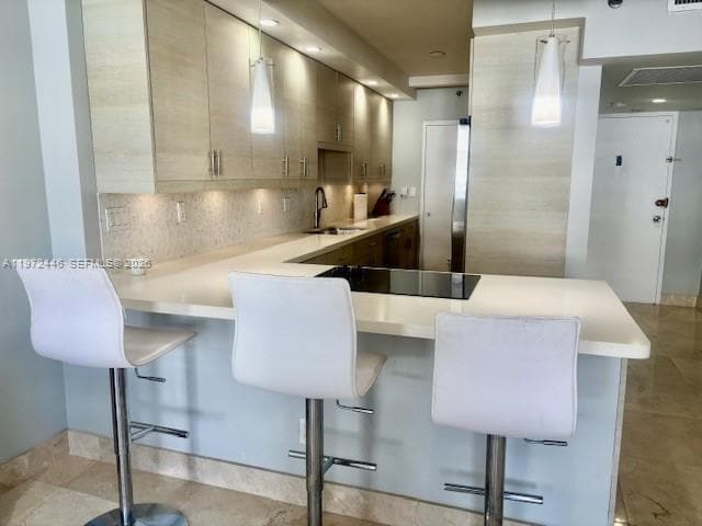 Building Photo - 100 Lincoln Rd