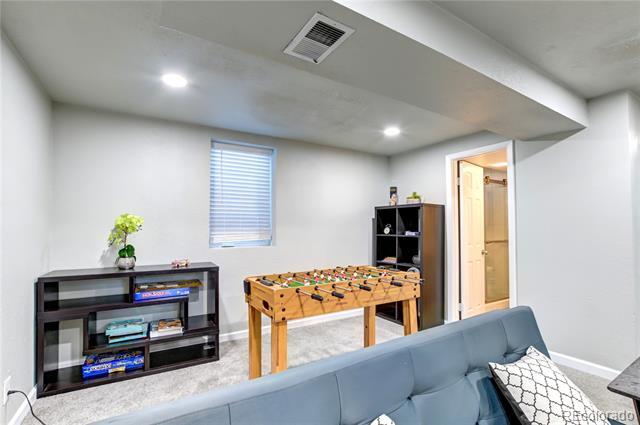 Building Photo - 2361 W 57th Ave