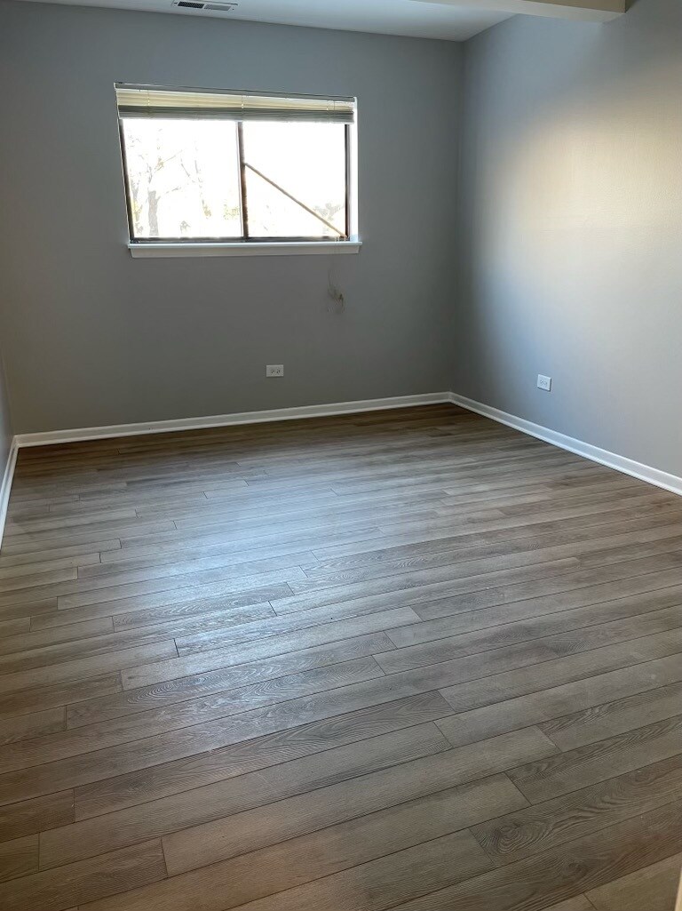 Building Photo - 2252 Abbeywood Dr