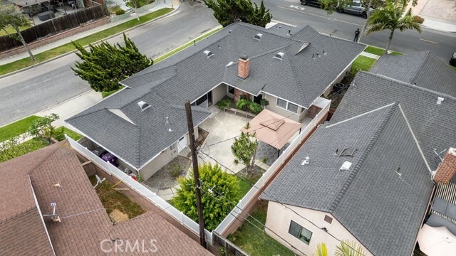 Building Photo - 2542 Vuelta Grande Ave