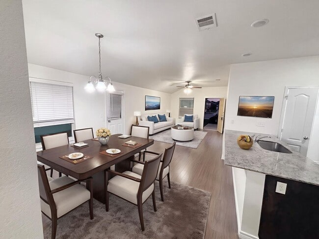 Building Photo - Modern 3-Bedroom Single-Story Home with St...