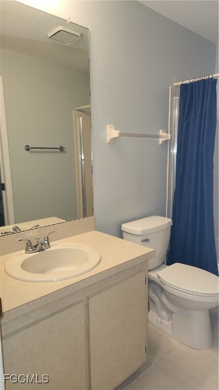 Building Photo - 8151 S Woods Cir
