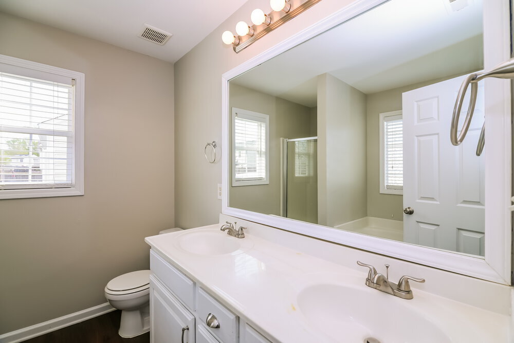 Building Photo - 1250 Braemar Highland Dr