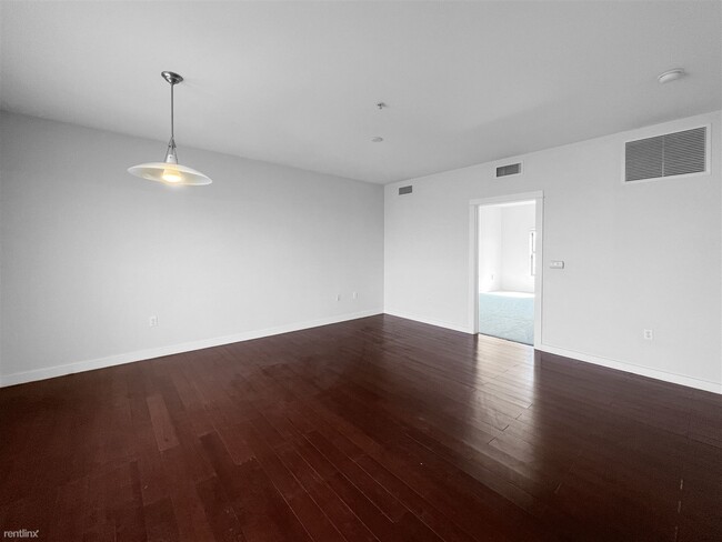 Building Photo - 2 br, 2 bath Condo - 125 Patterson Street 315