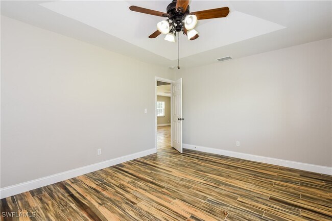 Building Photo - 1326 SW 10th Pl