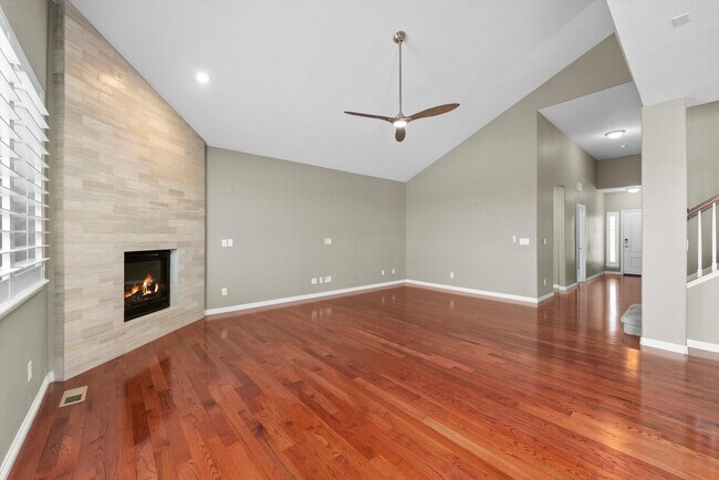 Building Photo - 8344 Coopers Hawk Way