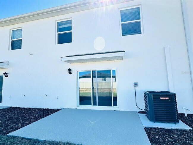 Building Photo - 1335 Tallowwood Ln