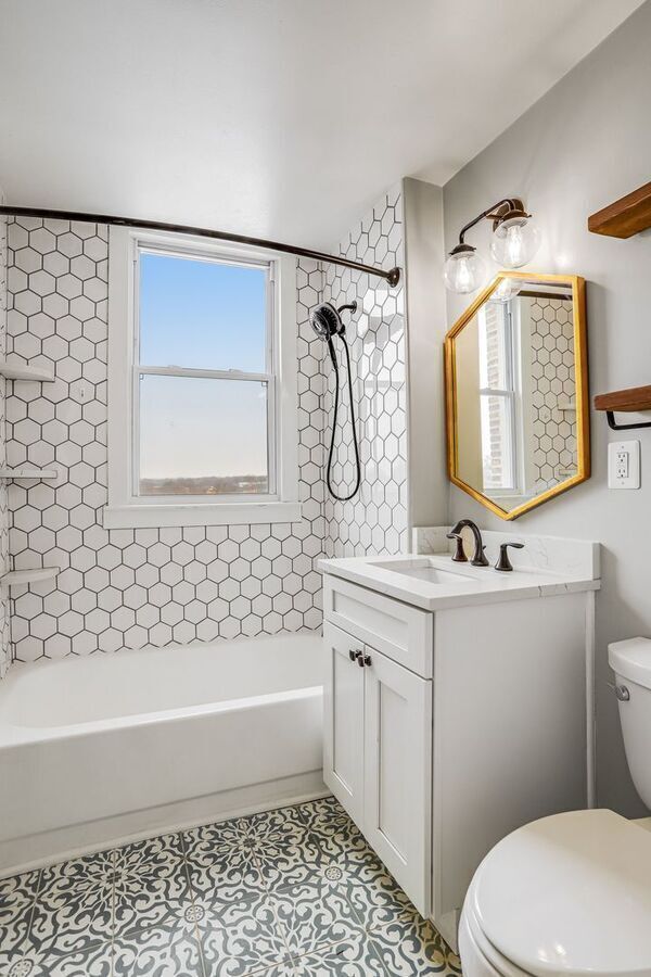 Building Photo - 1725 Lanier Pl NW