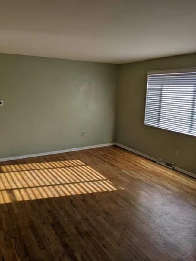 Building Photo - Mid-Century Home in the Heart of Broomfield