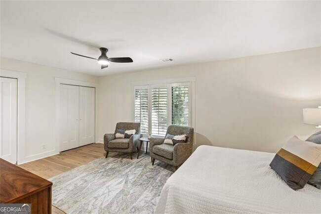 Building Photo - 72 Ivy Pkwy NE