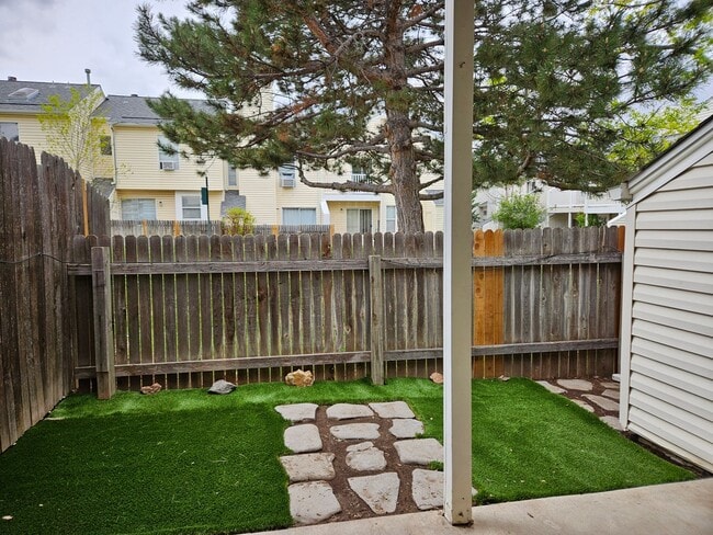 Building Photo - Adorable Loft Style One Bedroom Condo Steps from Buckley AFB