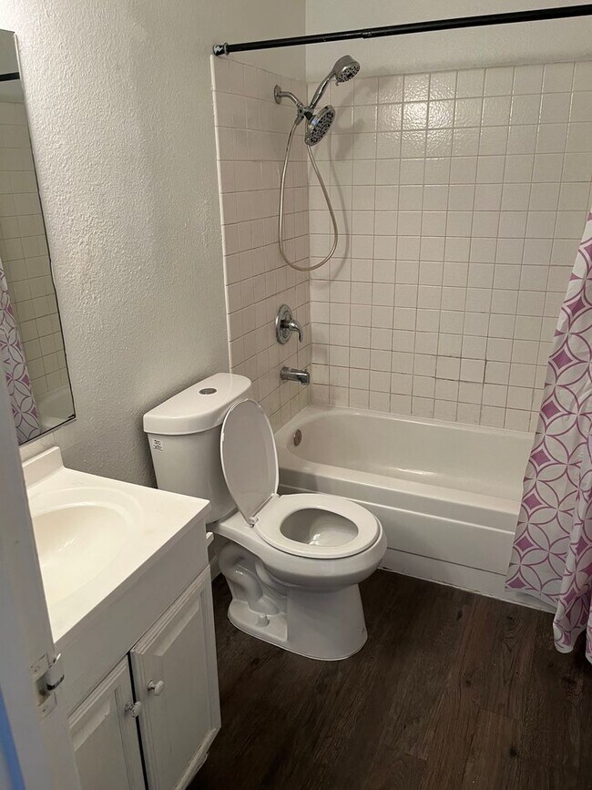 Building Photo - 1900 Goldfield St