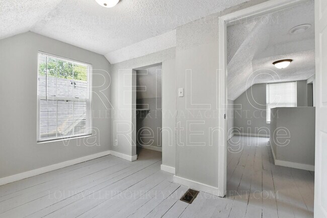 Building Photo - 4217 Grand Ave