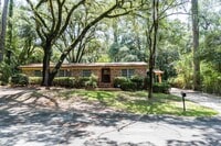 Building Photo - 2103 Evergreen Dr