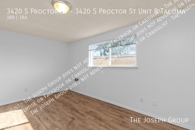 Building Photo - 3420 S Proctor St