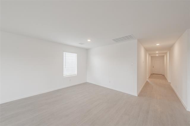 Building Photo - 3013 Tooley Dr