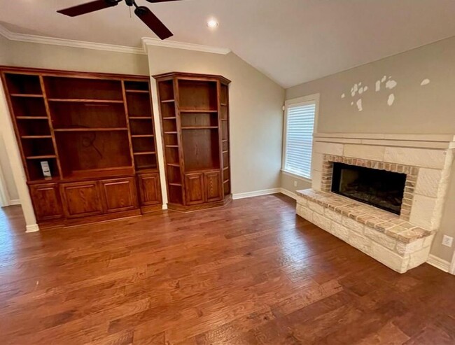Building Photo - 3601 Serena Woods Ct