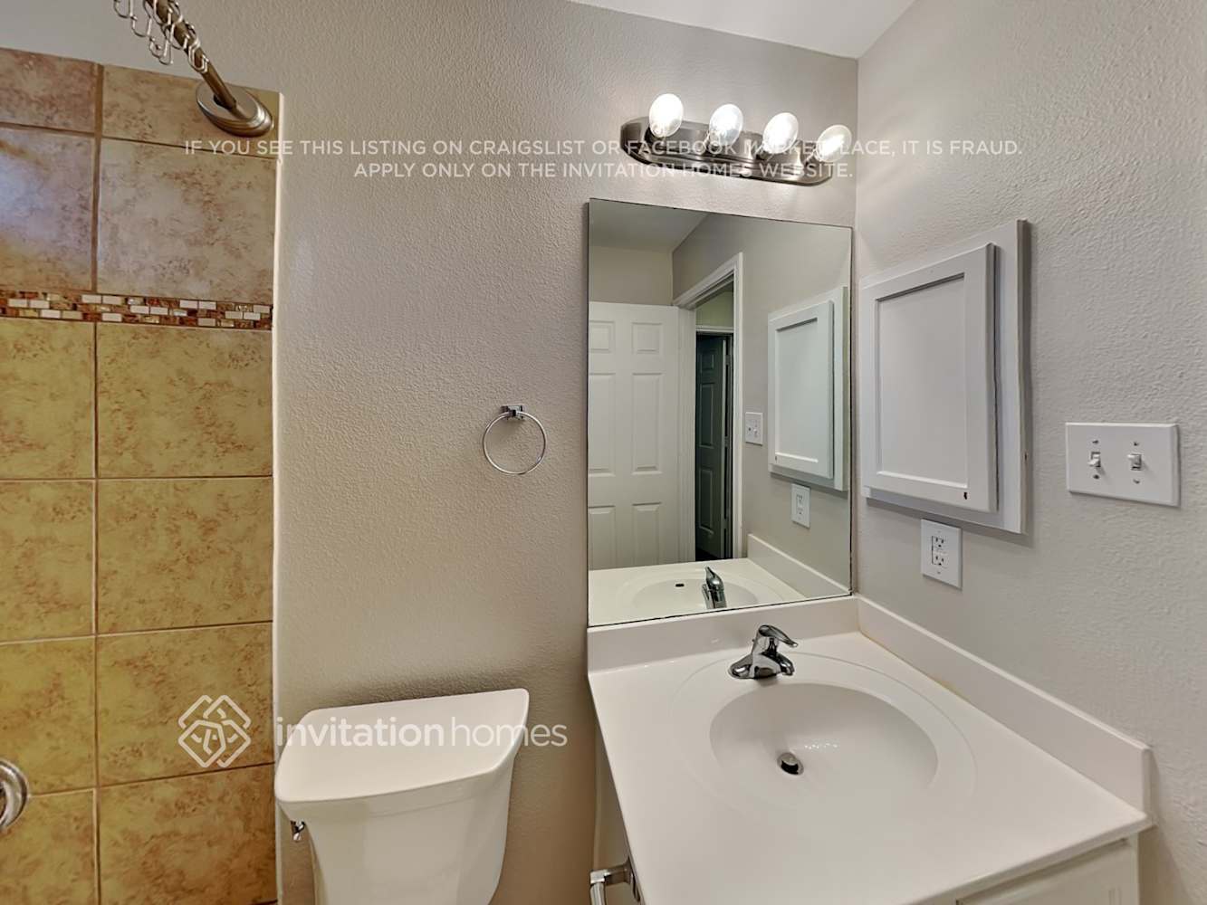 Building Photo - 9010 Clearwood Pth