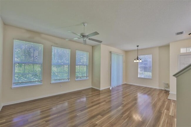 Building Photo - 7001 Interbay Blvd