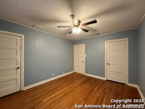 Building Photo - 127 Larchmont Dr