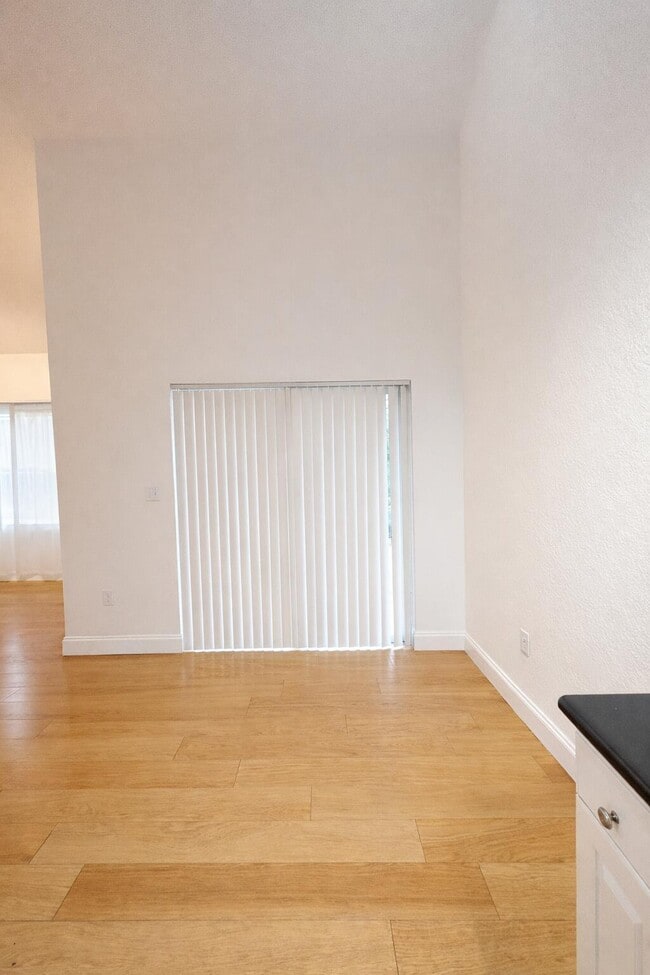 Building Photo - 2000 NW 99th Way