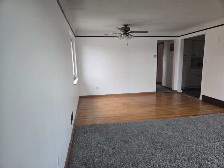 Dining room - 8221 Pelham Dr