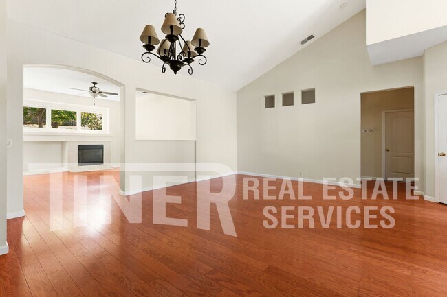 Building Photo - 5730 Chaffey Ln