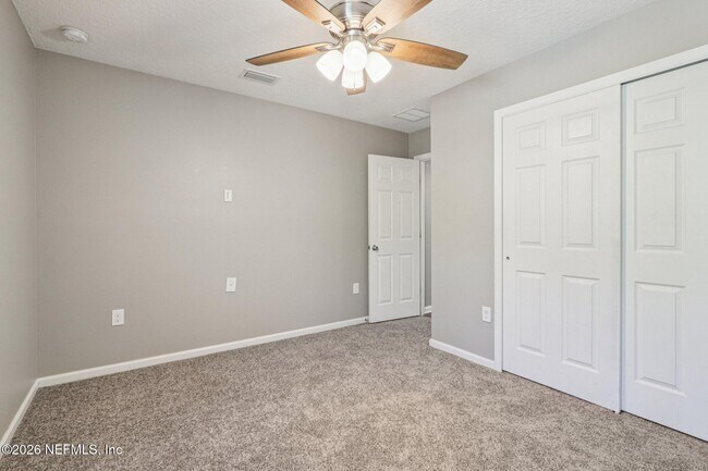 Building Photo - 404 Hepburn Rd