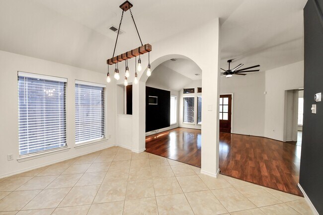 Building Photo - 27427 Channing Springs Dr