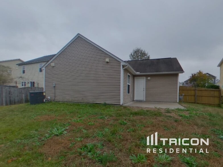 Building Photo - 1189 Rabon Pond Dr