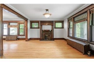 Building Photo - 3017 Knox Ave S